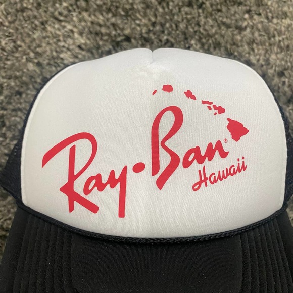 Rayban Hawaii Snapback Trucker Hat in White/Black - Picture 2 of 3